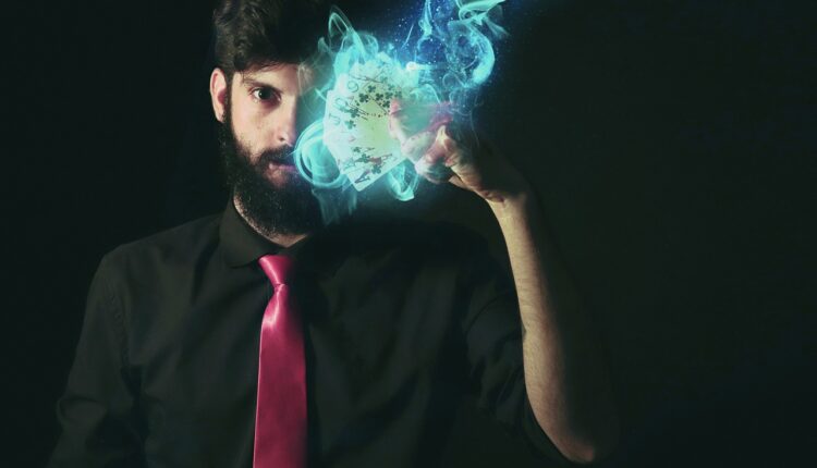 Saiba mais sobre a história de Merlin: A poderosa maga de Nanatsu