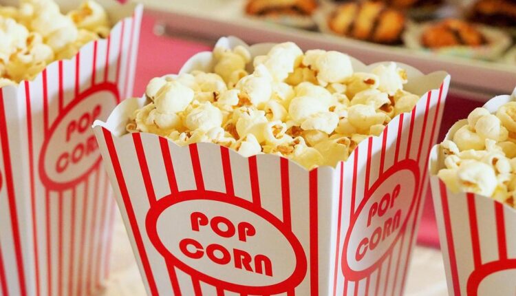 Grupos de filmes e séries no WhatsApp: nomes criativos, memes e figurinhas